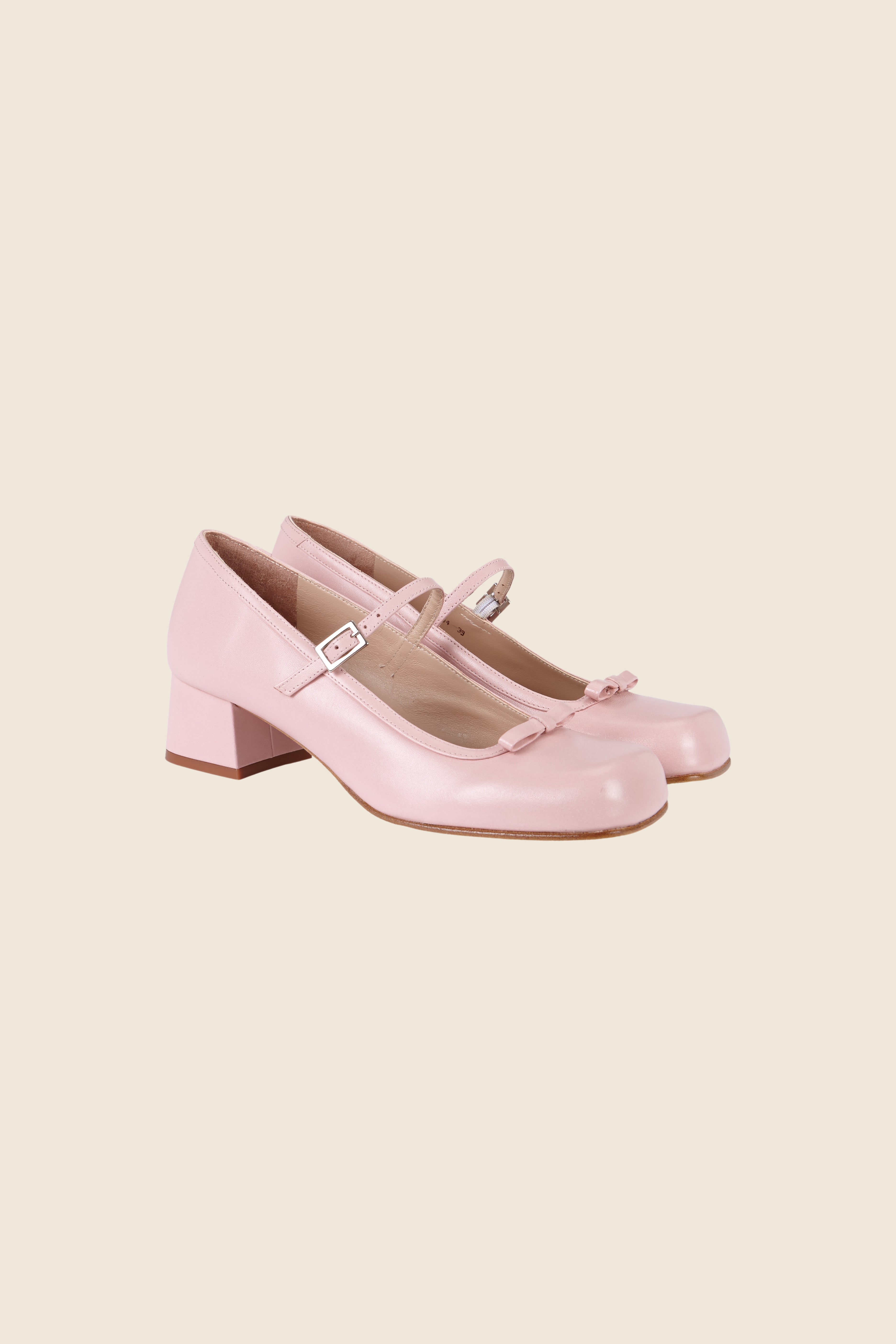 MARY JANE PALE PINK – Teresa Helbig