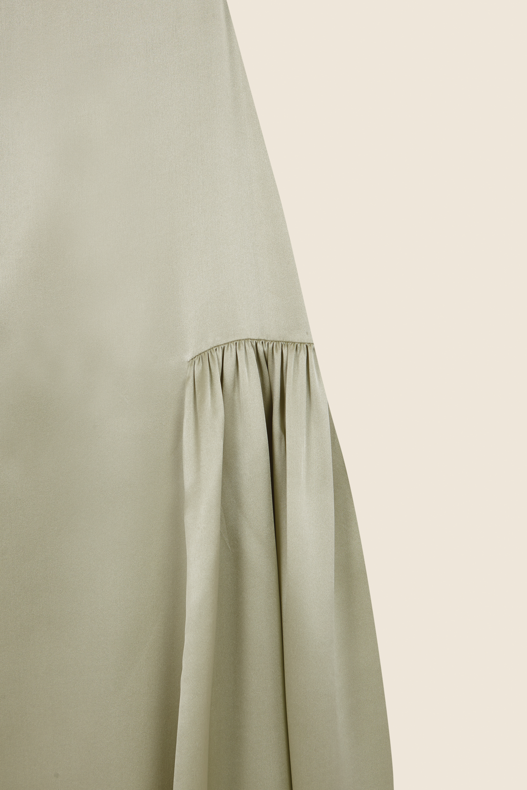 HALTER GREEN SILK DRESS Teresa Helbig HALTER GREEN SILK DRESS Teresa Helbig